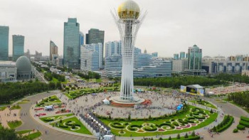 Фотография к новости: Астанаға ағылған халық: 6 айда елордаға 32 мың адам көшіп келген