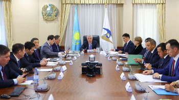 Фотография к новости: Қазақстан кәсіпорындары ЕАЭО-ның жаңа кооперациялық жобаларына қатысады