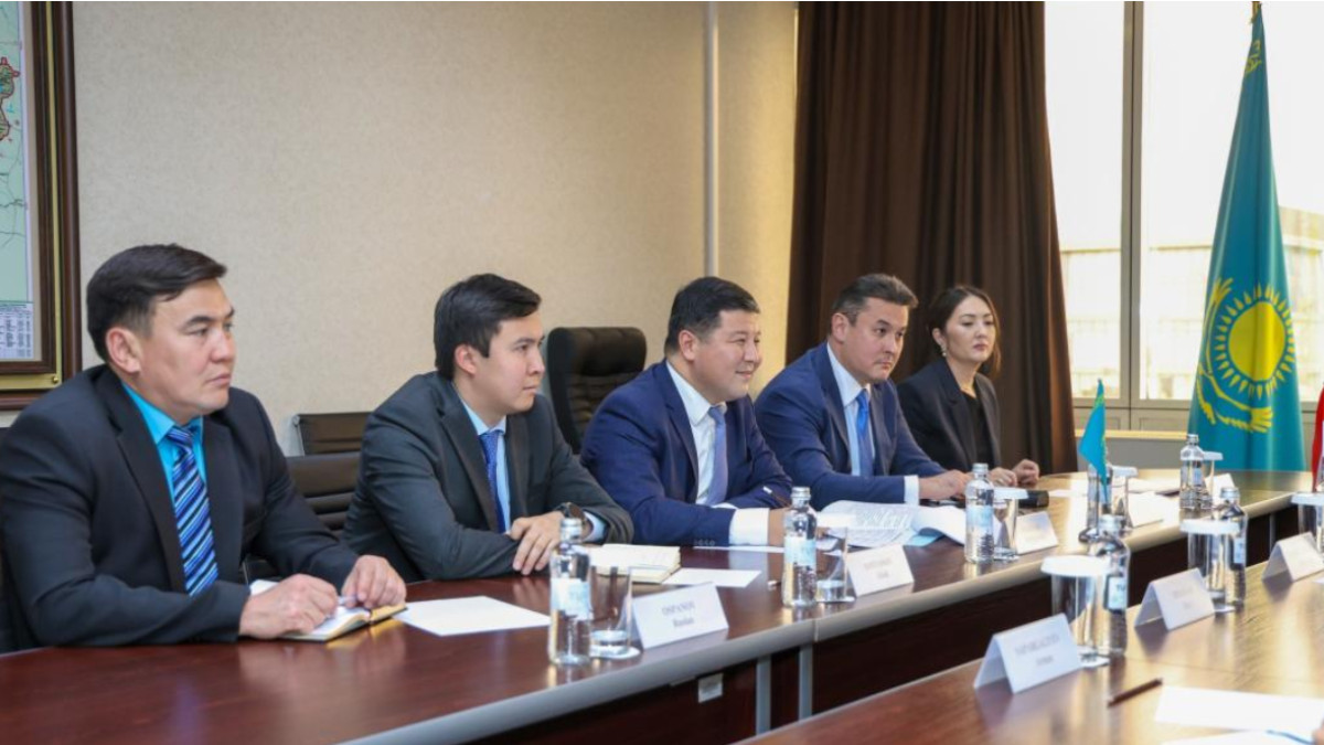  Өнеркәсіп және құрылыс министрлігі
