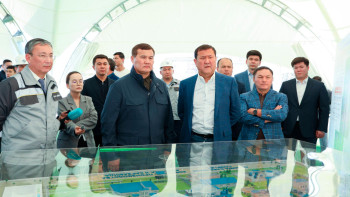 Фотография к новости: Жаңа әуежайлар, газ зауыты және энергетикалық нысандар: Нәлібаев Маңғыстаудағы ірі жобалармен танысты