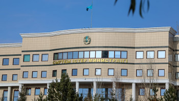 Фотография к новости: Үндістан портында ұсталған кемеде Қазақстан азаматы болған: ҚР СІМ мәлімдеме жасады