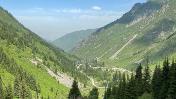 Фотография к новости: Алматыға  сәуір мен қазанда не үшін бару керек?
