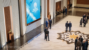 Фотография к новости: Елордада Қазақстан Халық Кеңесінің алғашқы сессиясы басталды