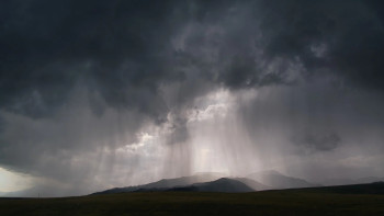 Фотография к новости: Үсік, тұман және найзағай: 27 қыркүйекте барлық өңірде дауылды ескерту жарияланды