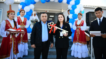 Фотография к новости: БҚО-дағы Сарыкөл ауылындағы ескі клубтың орнына жаңа ғимарат салынды