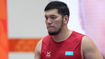Фотография к новости: Айбек Оралбай – бокстан Азия ойындарының чемпионы