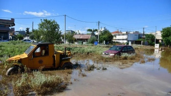 Фотография к новости: Грекияның оңтүстігінде үш күннен бері нөсер жауын толассыз жауып тұр