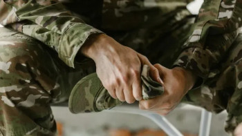 Фотография к новости: Каспийдегі қаза: әскери қызметшілердің отбасыларына қаржылай көмек көрсетілді