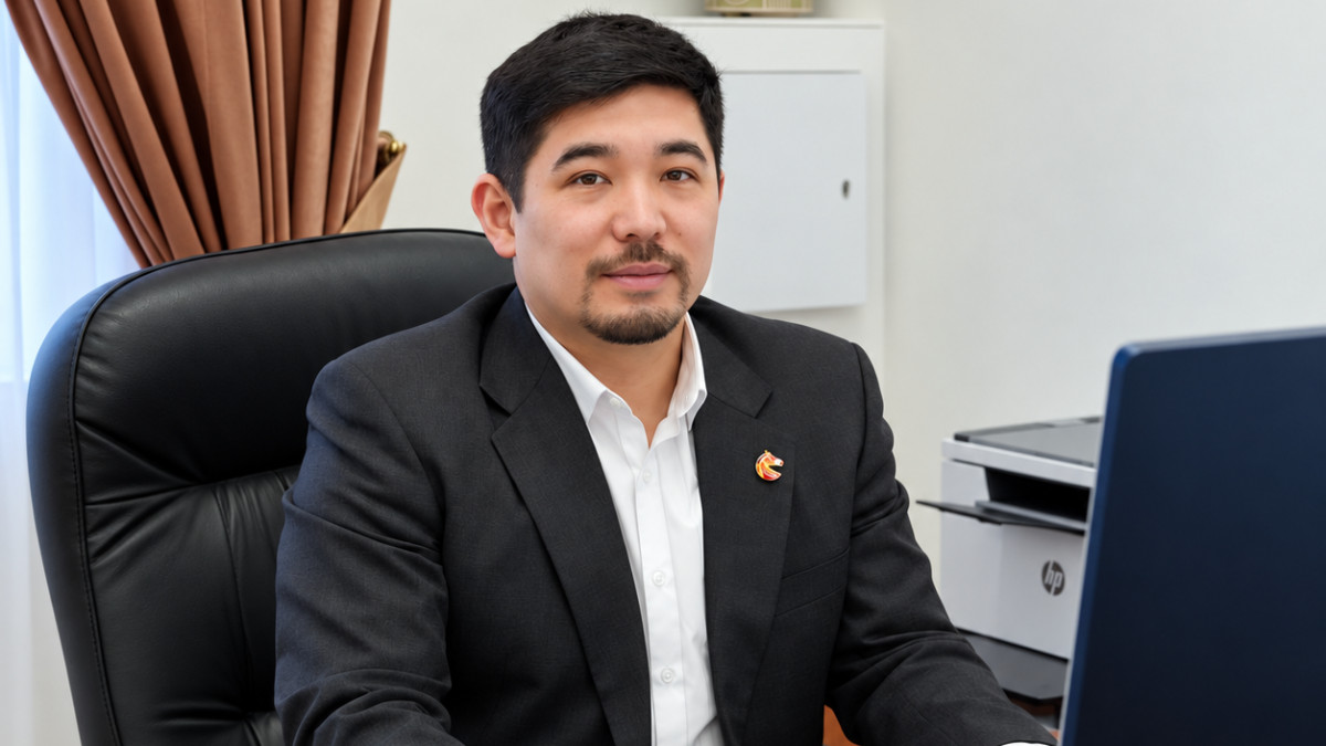  кейіпкердің жеке мұрағатынан