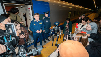 Фотография к новости: ҚТЖ 1 500-ден астам вагонды Starlink интернетімен жабдықтады