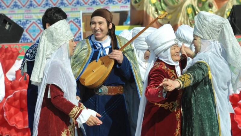 Беркова алғаш рет есекке сиды