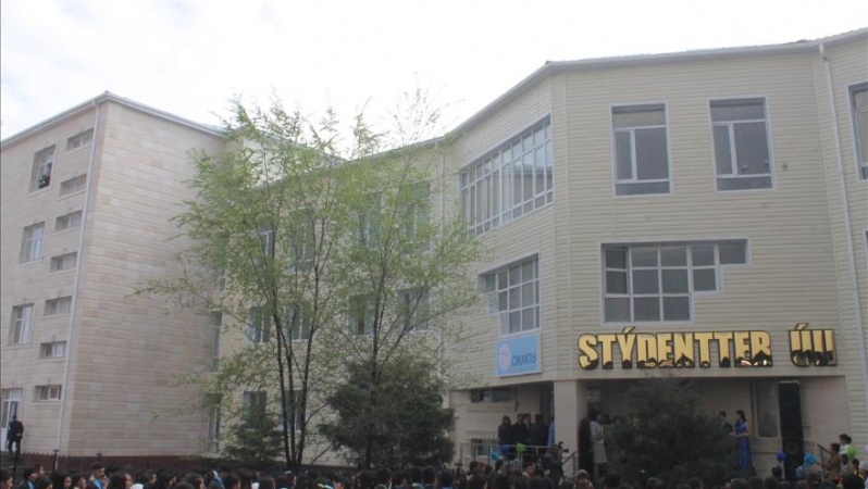 Біз досымызға оның туған күніне порно түсірдік. Dota 2 секс комикстері орыс тілінде