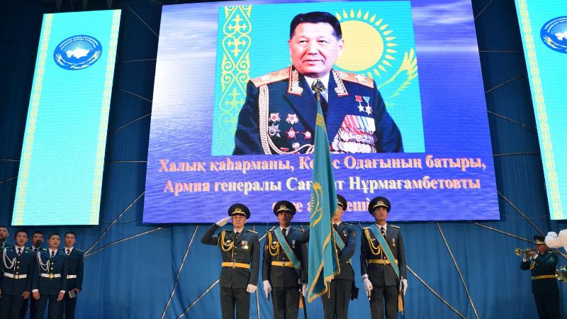 Куннилингус порносынан конч Супер лесбиянка волейбол порно