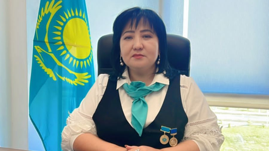 Архангельск жезөкшелерінің телефон нөмірі Ретро шашты қыздар порно