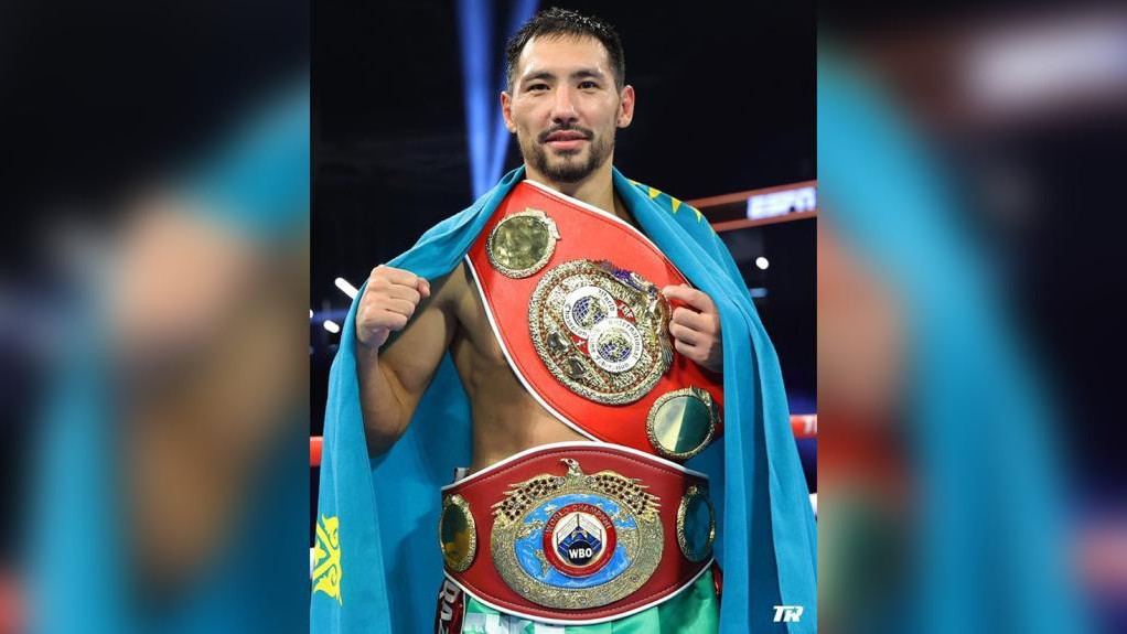 Еркектер сперматозоидпен жабылған кискаларды жалайды