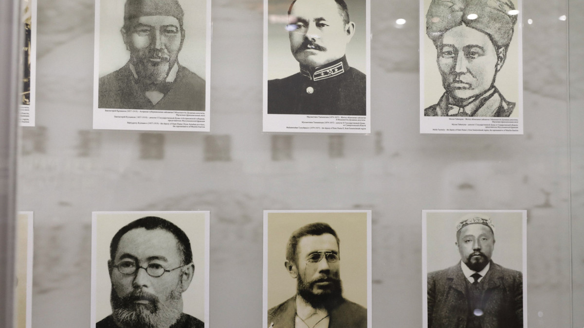 Телефонмен мастурбация жасау