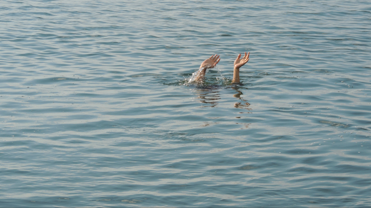 Жасырын камера порно онлайн б Жағажайдағы минет фотосы