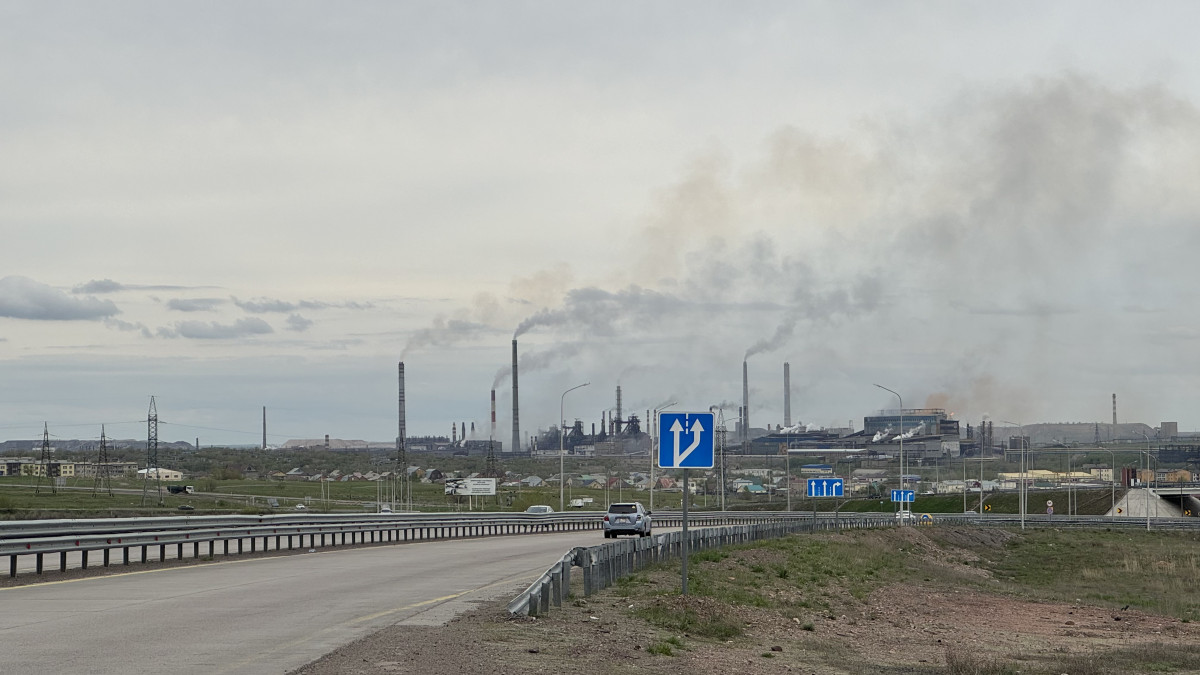 Кішкентай балалардың порно суреттері Аққұбалар Кортни Кейн бұл жігітті сорып, трахты жасай алмады