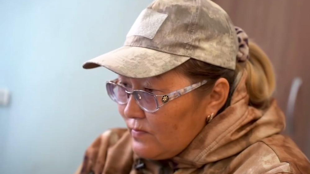 Семіз гей бейнелері