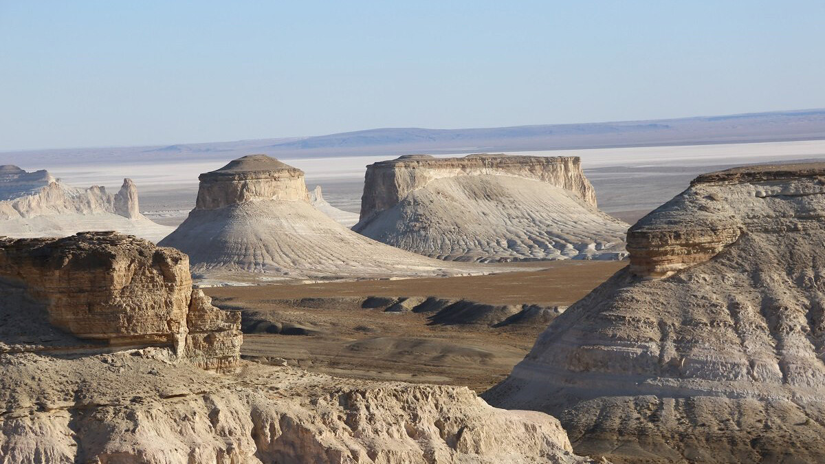 Порно етік киген дымқыл қыздар Еркек оргазмы видео әйел үстемдігі