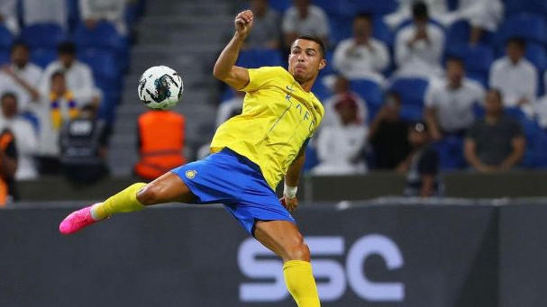 Үйге келушілердің жалаңаш суреттері