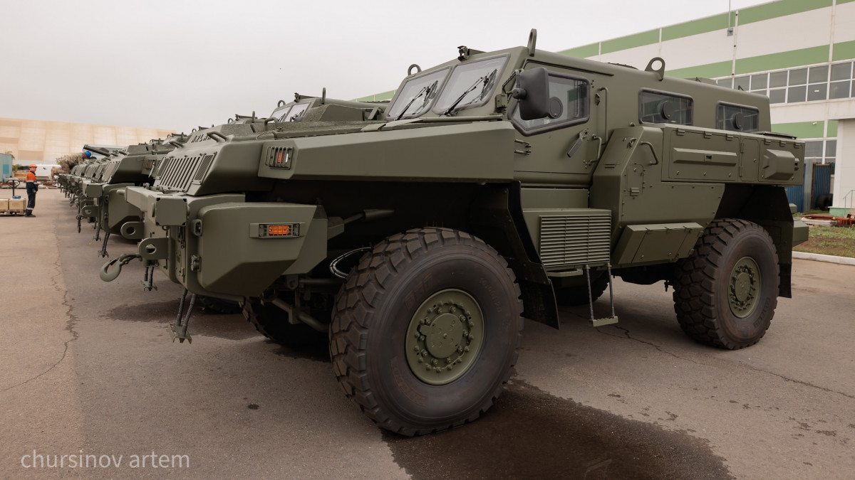 Майлы аққұбалардың фотосуреттері Юбка астындағы жасырын камера секс видео