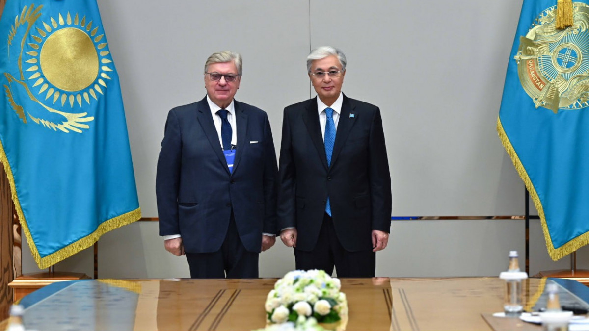 Крем тобының жалаңаш суреті