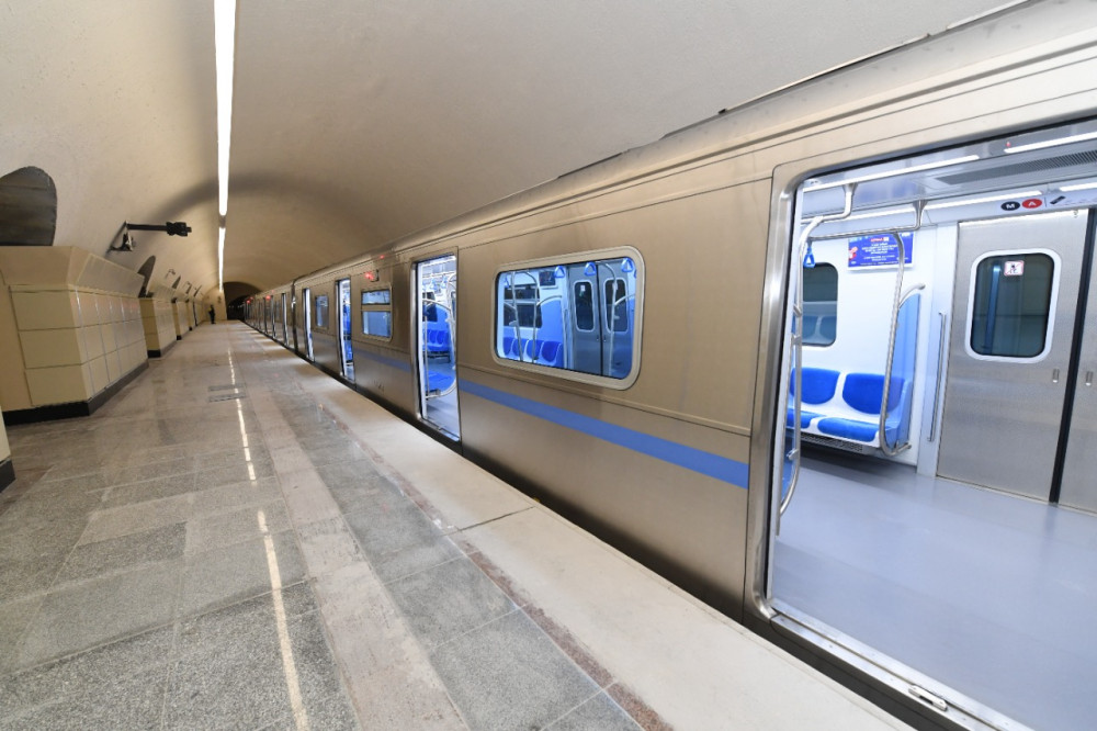 Алматыда «Сарыарқа» және «Бауыржан Момышұлы» метро стансалары іске қосылды
