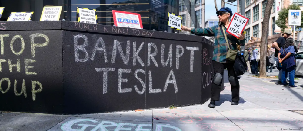 Әлемде: АҚШ-тың жаңа баж салығы дүниежүзіне әсер етпек, Мьянмада қаза болғандар 3 мыңнан асты