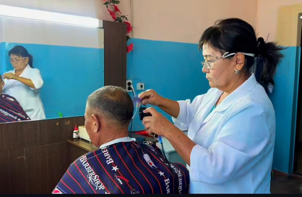 Аймаққа әйгілі Айхан шаштараз