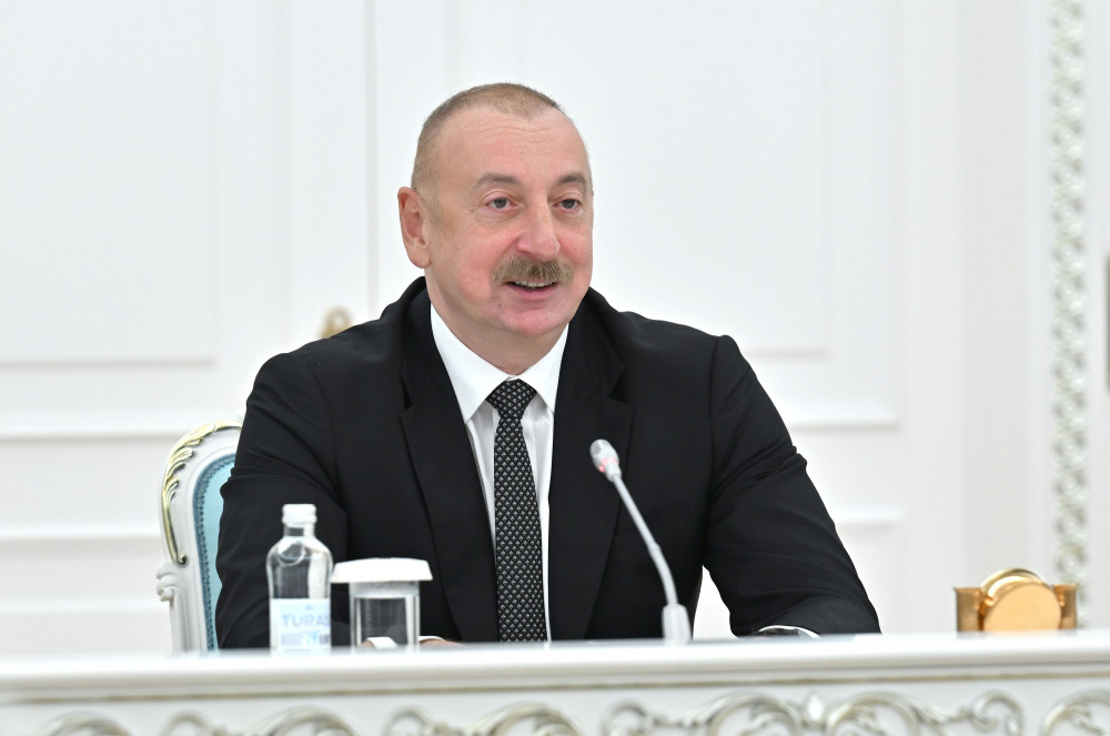 Мемлекет басшысы Әзербайжан Президентімен кездесті