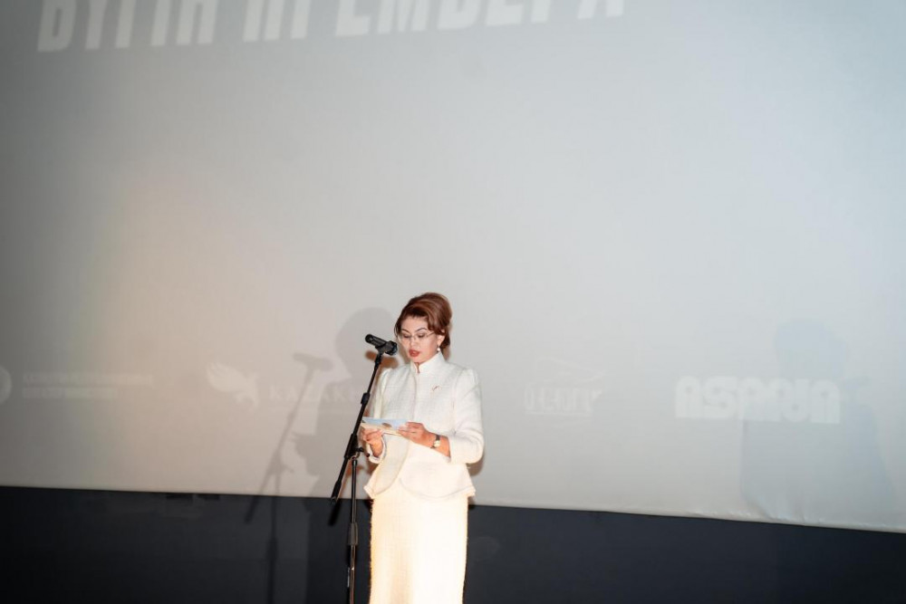 Ерлік пен адалдық үлгісі: "Капитан Байтасов" фильмінің тұсаукесері Астанада өтті