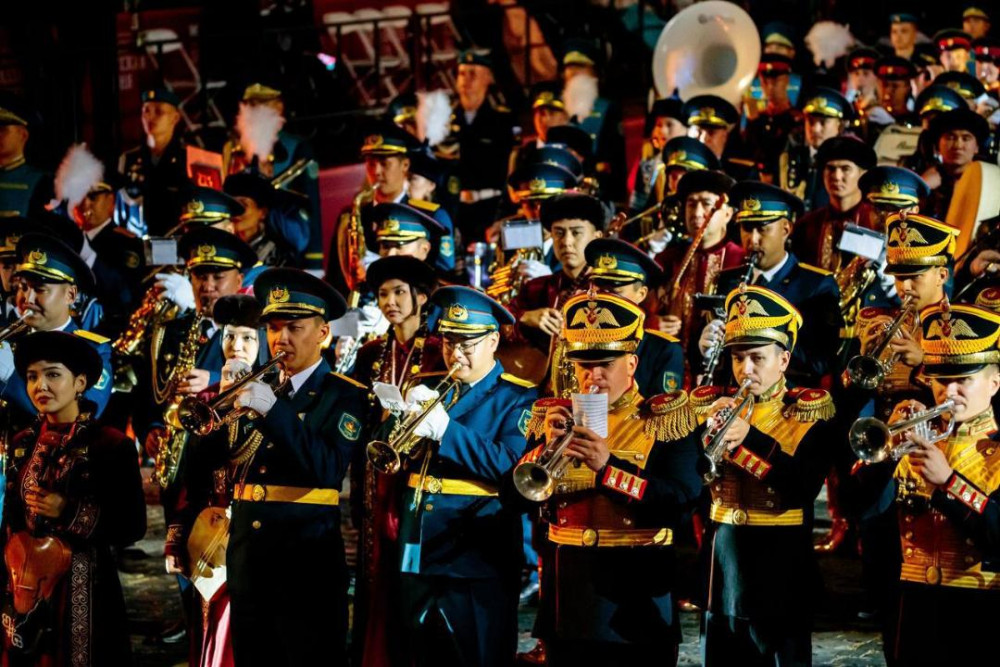 Қазақстан Қарулы күштерінің шығармашылық ұжымы Мәскеуде зор қошеметке ие болды