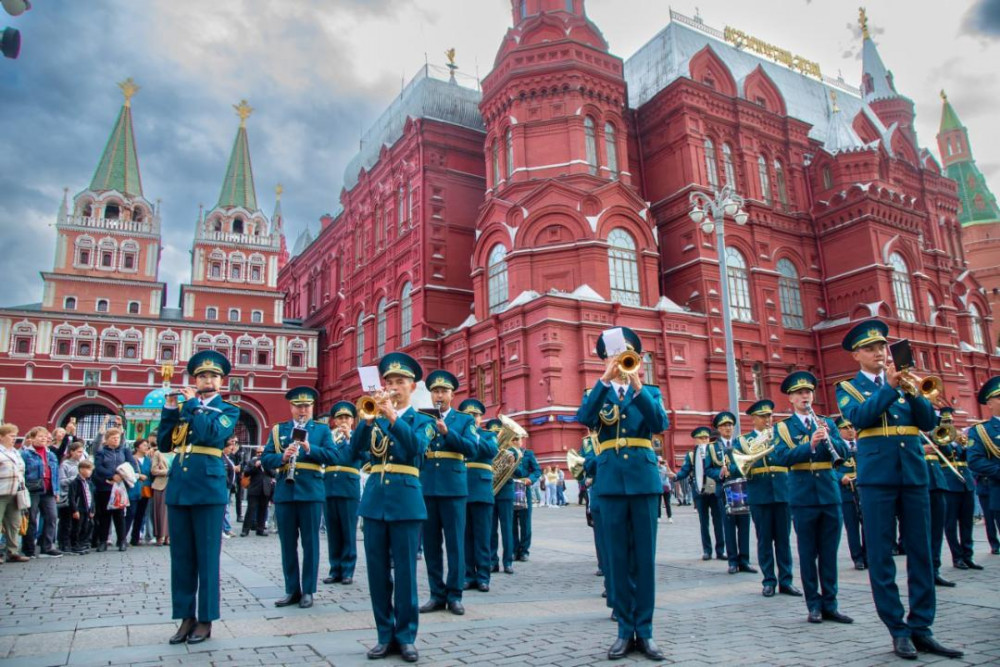 Қазақстан Қарулы күштерінің шығармашылық ұжымы Мәскеуде зор қошеметке ие болды