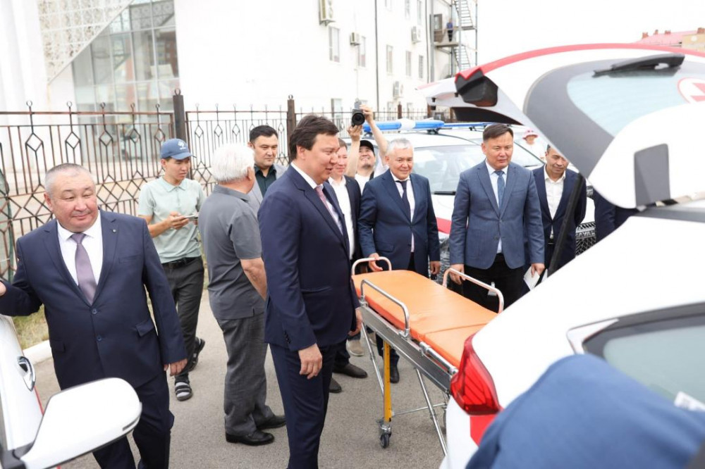 Ақтөбеде дәрігерлерге қызметтік пәтер табысталды