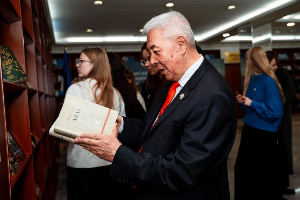 Ұлттық академиялық кітапханада эстон әдебиеті бұрышы ашылды