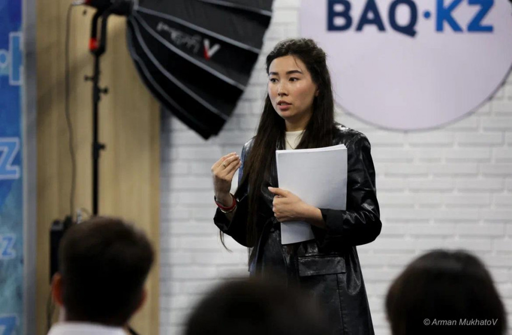 Qazcontent-те ЖИ бойынша кезекті тренинг өтті