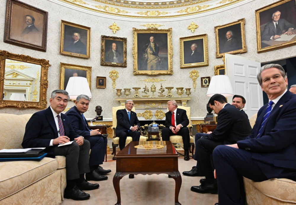 Президент Қасым-Жомарт Тоқаев Дональд Трамппен келіссөз жүргізді