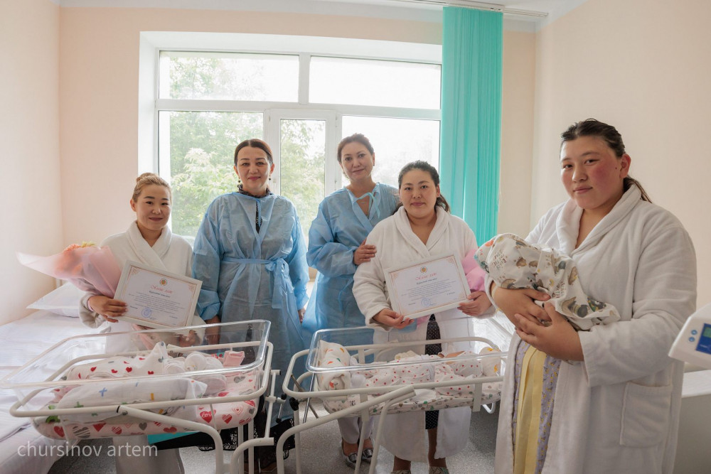 Астанада Рәміздер күні қарсаңында 34 сәби дүниеге келді