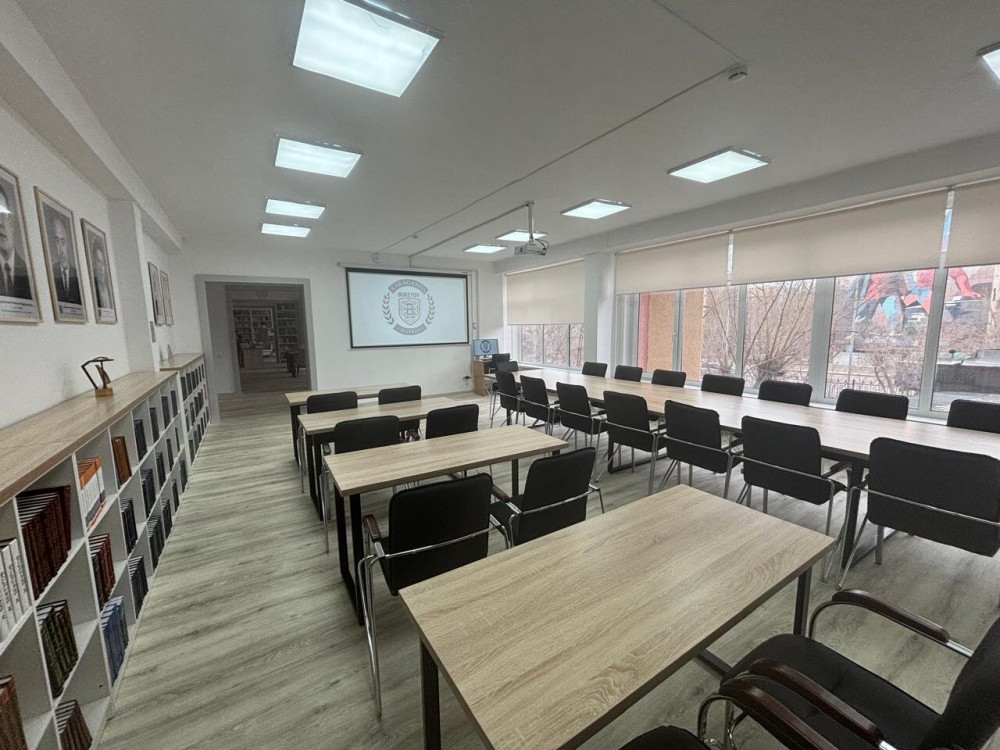 Тойбастарға кітап беруді әдетке айналдырған жөн – Елдос Түйте