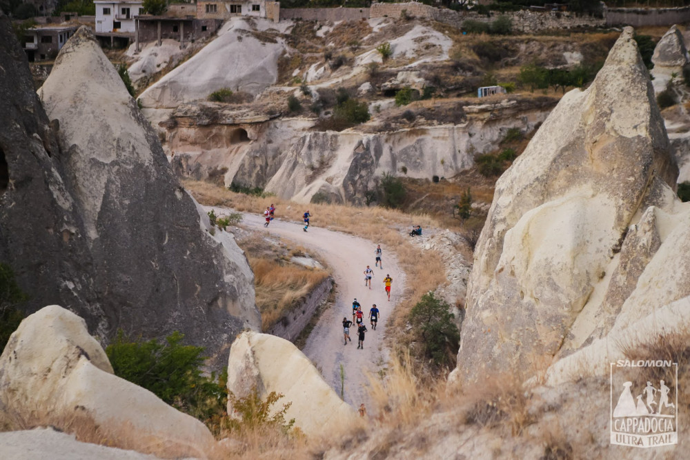 Шымкенттік марафоншы Айдана Түлкібек Түркияда өткен Cappadocia ультратрейлінен жүлделі оралды