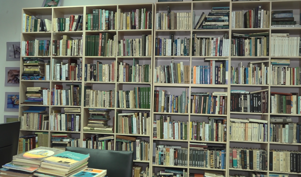 Павлодарлық қоғамдық кітапханада бес мыңға жуық кітап жиналды