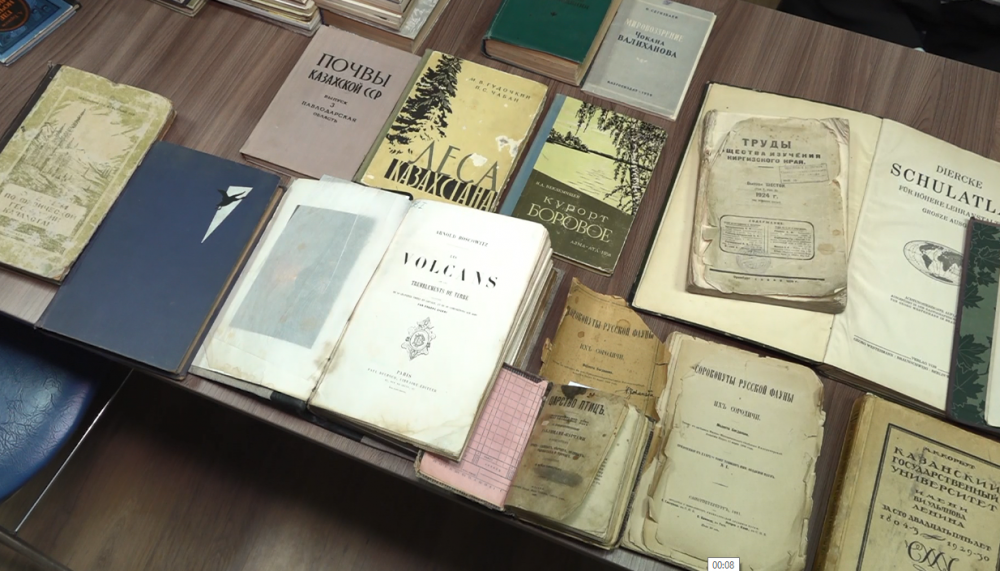 Павлодарлық қоғамдық кітапханада бес мыңға жуық кітап жиналды