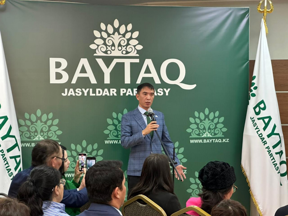 Астанада жасылдар партиясы саяси кеңестің жаңа құрамын бекітті