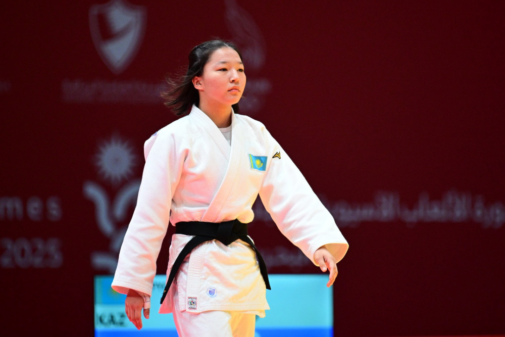 Жыныстық қатынас кезінде жыныс мүшесі тұрып, төмен түсіп кетті.