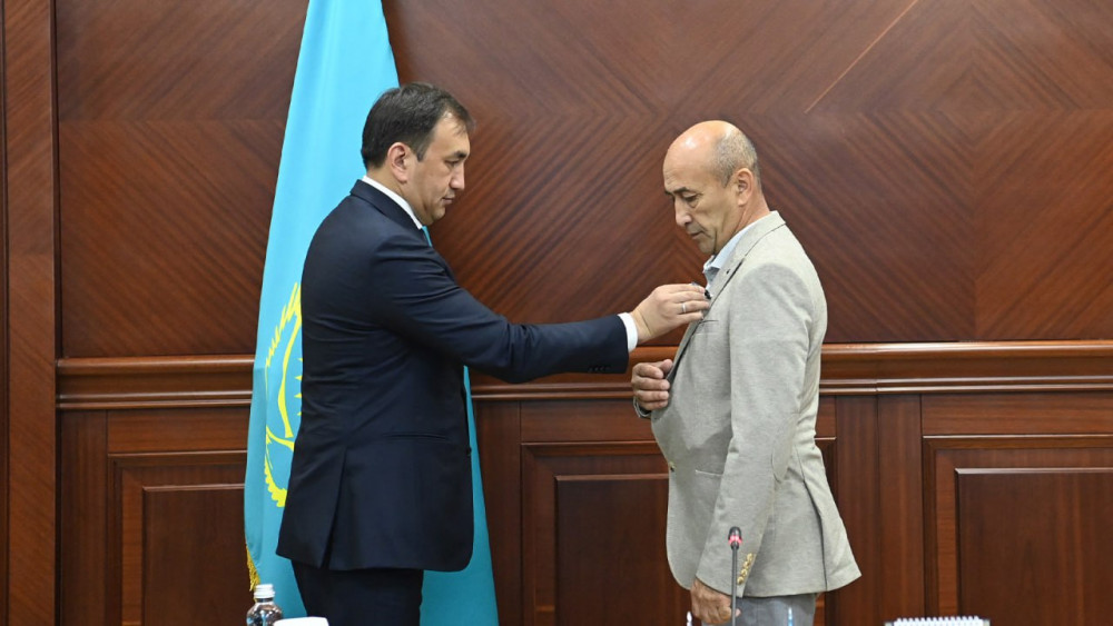 Металлургия үздіктері мемлекеттік наградамен марапатталды