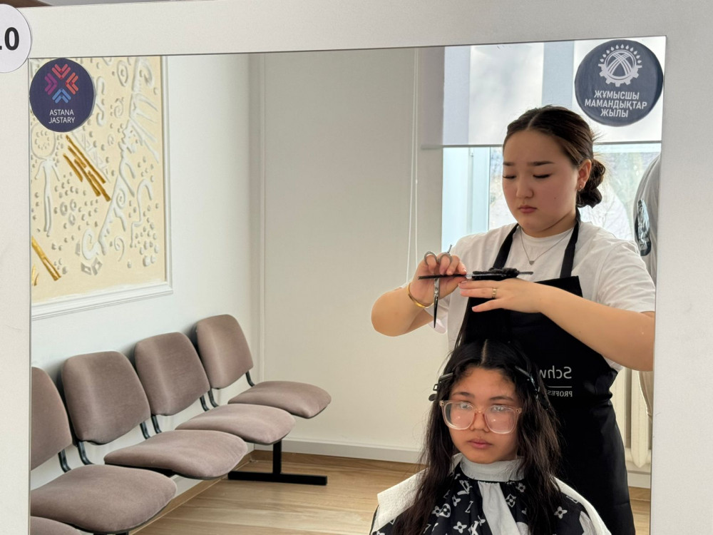 Астанада жас шаштараз шеберлері бақ сынады