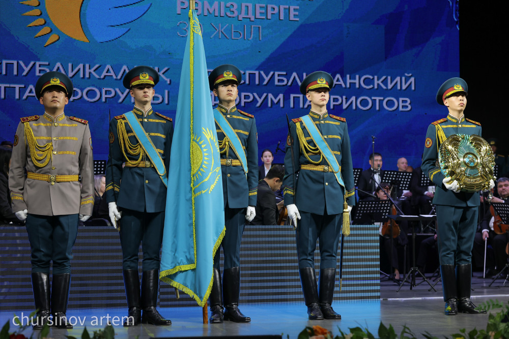 Бұйрықтың аты бұйрық. Қаңтарда ерлік көрсеткен Ұлан Мырзабай марапатталды