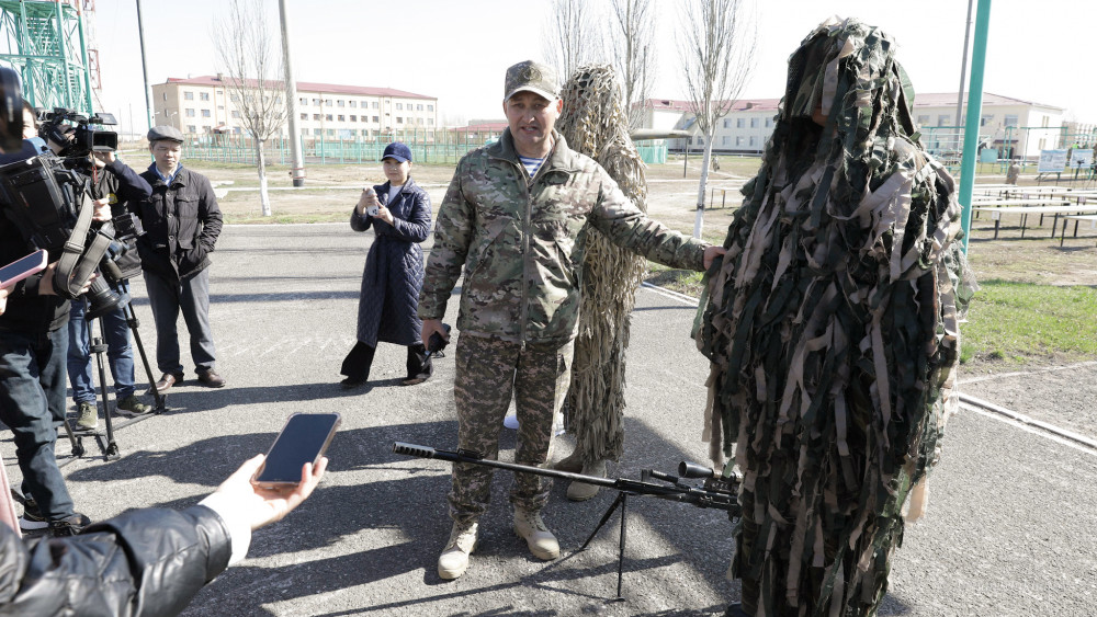 Десанттық шабуылдаушы әскери бөлімінде...