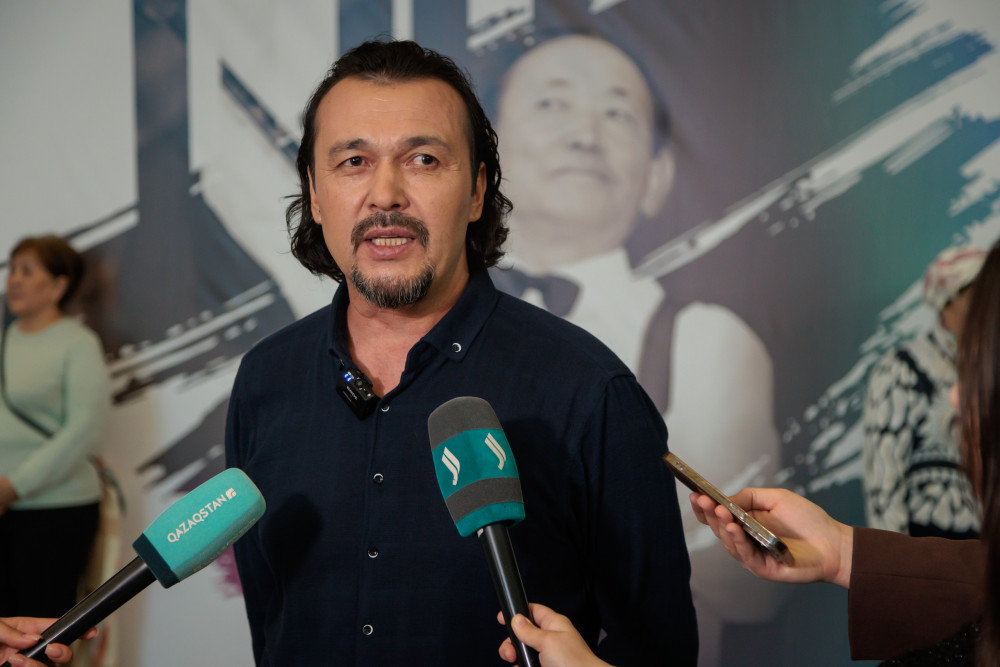 Бұл әндер қазақ тұрғанша тұрады: Астанада "Әлқисса-Нұрғиса" концерті өтті